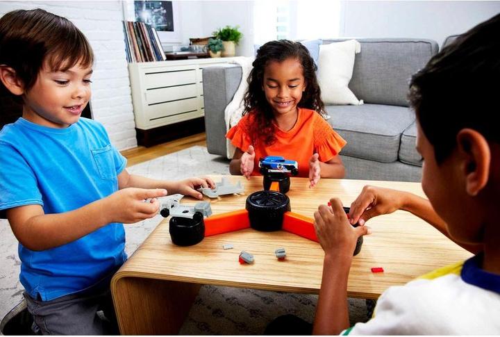 Actual product image Mattel Games Hot Wheels Build ‘N Slam™ Game (Multilingual)