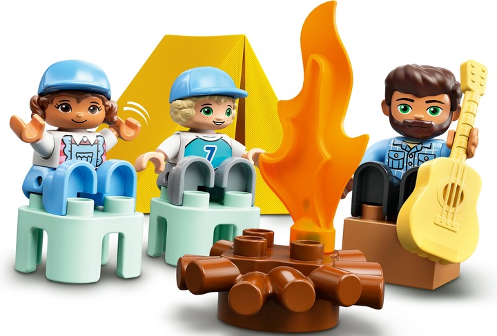 Produktbild LEGO Familienabenteuer mit Campingbus (10946)