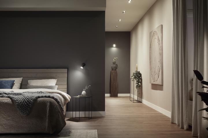 Produktbild Philips Hue Argenta Basis BT (350 lm, GU10)