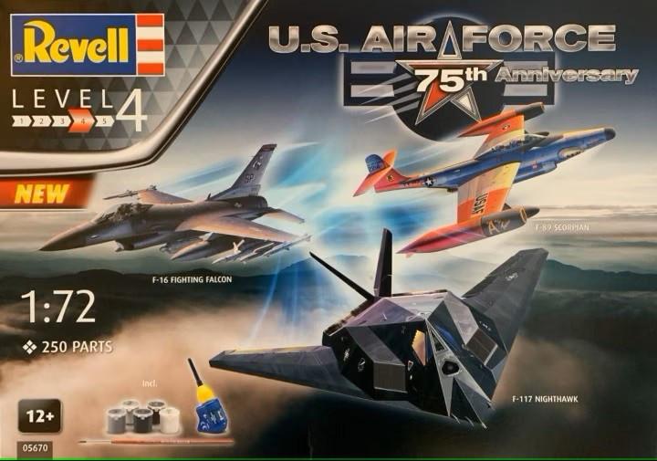 Produktbild Revell US Air Force 75th Anniversary
