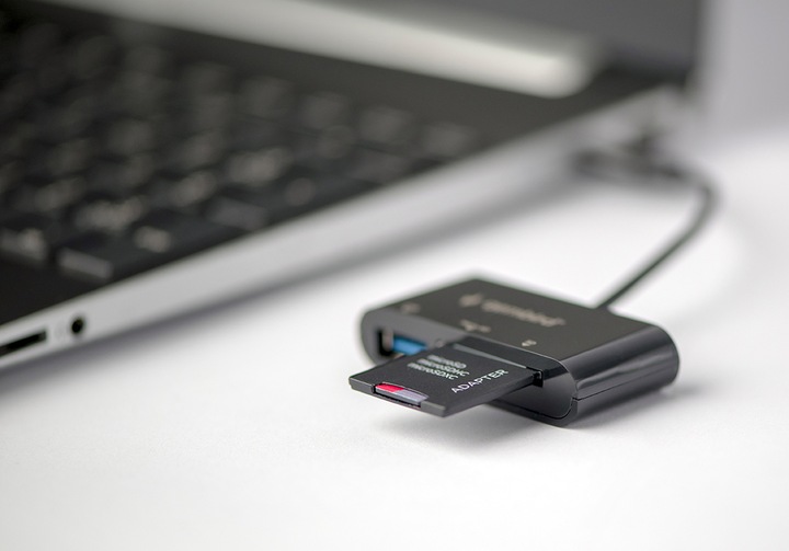 Actual product image Gembird UHB-CR3-02 (USB-C)