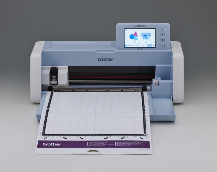 Actual product image Brother ScanNCut DX1200