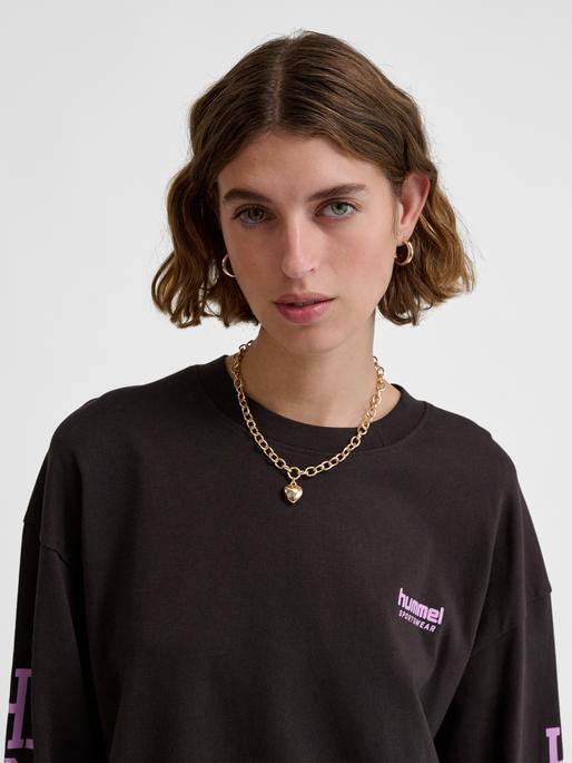 Actual product image hummel hmlLOOSE T-SHIRT L/S SW STADIUM (L)