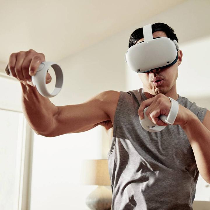 Actual product image Meta Quest 2 Active Pack