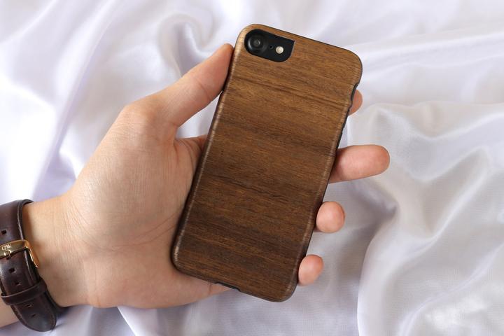 Produktbild Man.Wand MAN&WOOD case for iPhone 7/8 koala black (Apple iPhone 7)
