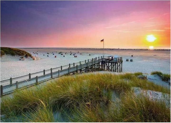 Produktbild Ravensburger Sonnenuntergang über Amrum (1000 Teile)