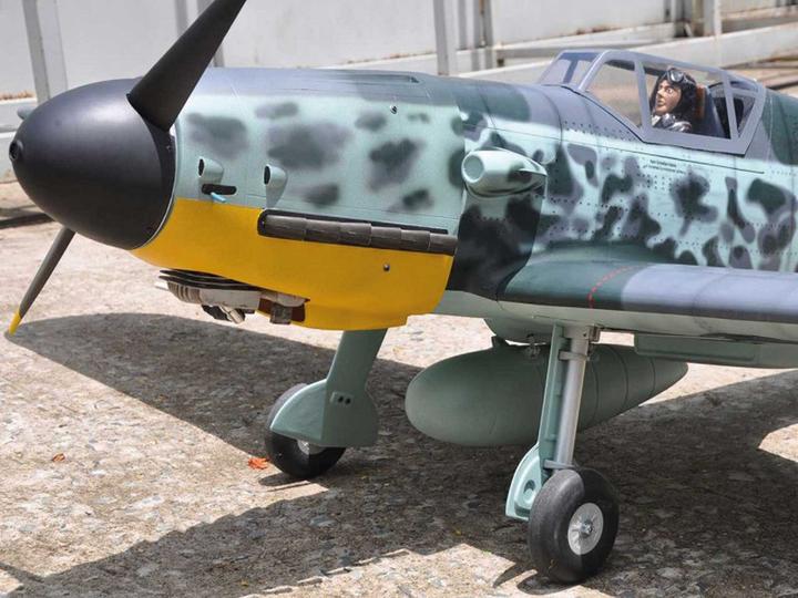 Productafbeelding Black Horse Messerschmitt Bf-109 ( ME-109 ) 2255mm ARF Warbird (BH188) (Warbird)