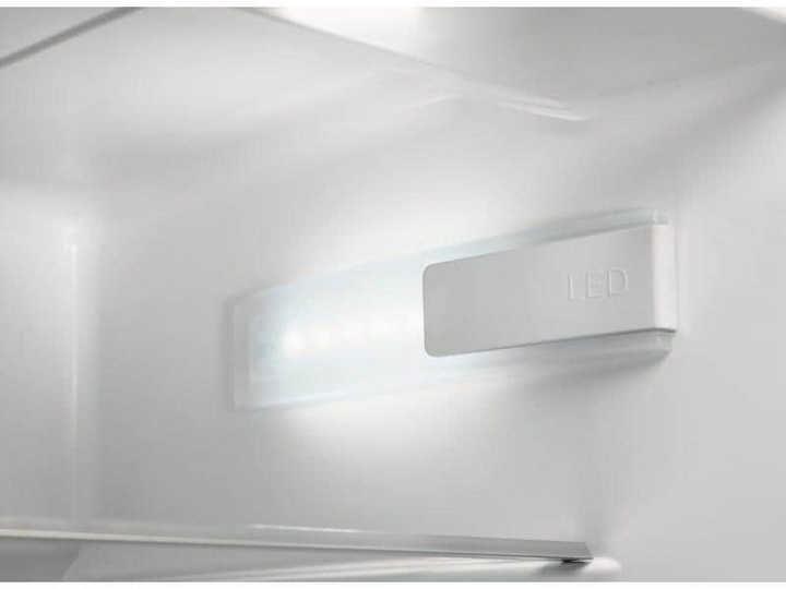 Produktbild Electrolux IK2240CR (203 l)