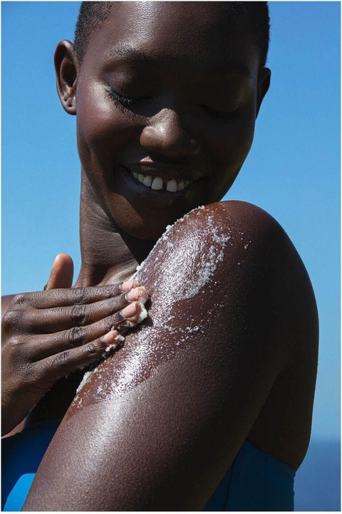 Actual product image Ouai Scalp & Body Scrub Peeling