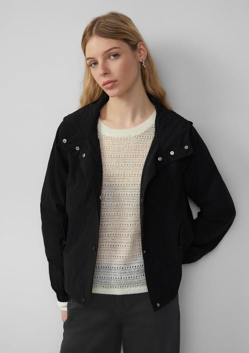 Image du produit S.Oliver Outdoor-Jacke Nylon-Jacke mit Kapuze und verstellbarem Saum (XXL)