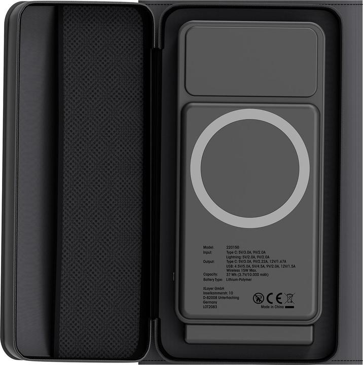 Actual product image Xlayer Wireless powerbank 10,000mAh 15W black with solar panel (10000 mAh, 15 W, 37 Wh)