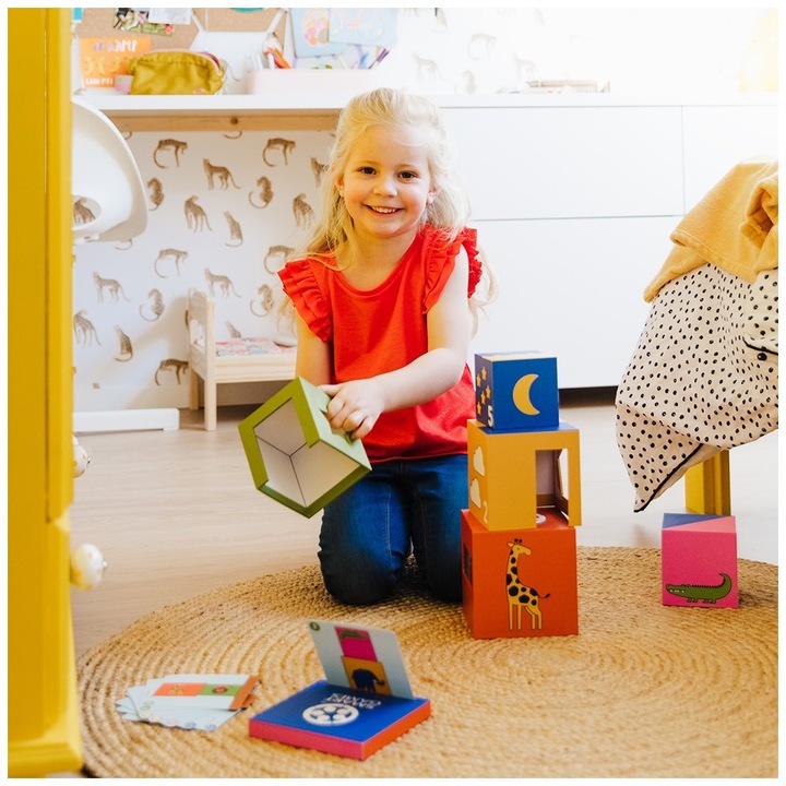Actual product image Smart Games Peek A Zoo (English, German, Italian, French)