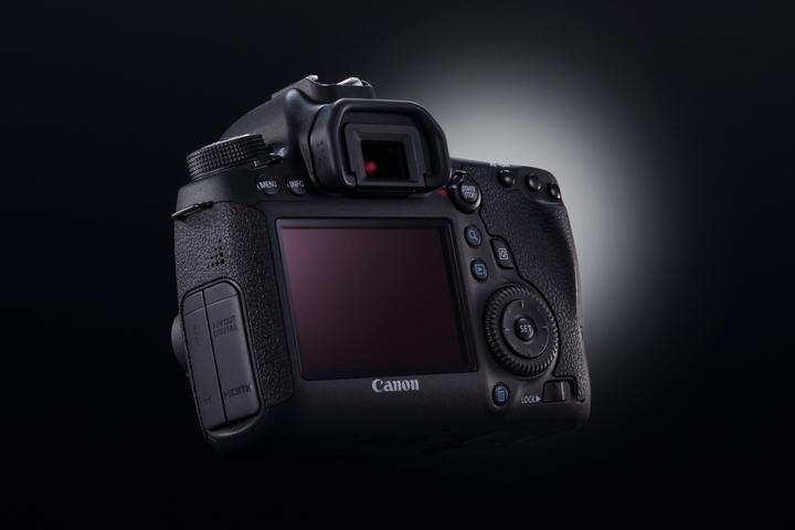 Actual product image Canon EOS 6D - Digital camera - SLR (20.20 Mpx)