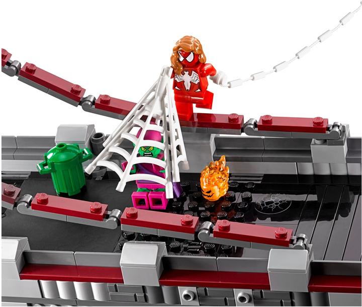 Actual product image LEGO Spider-Man: Web Warriors ultimate bridge battle (76057, LEGO Marvel)