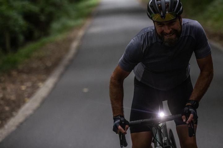 Productafbeelding BBB Fietslamp Nano Strike 400 voorlicht (400 lm, 400 lm)