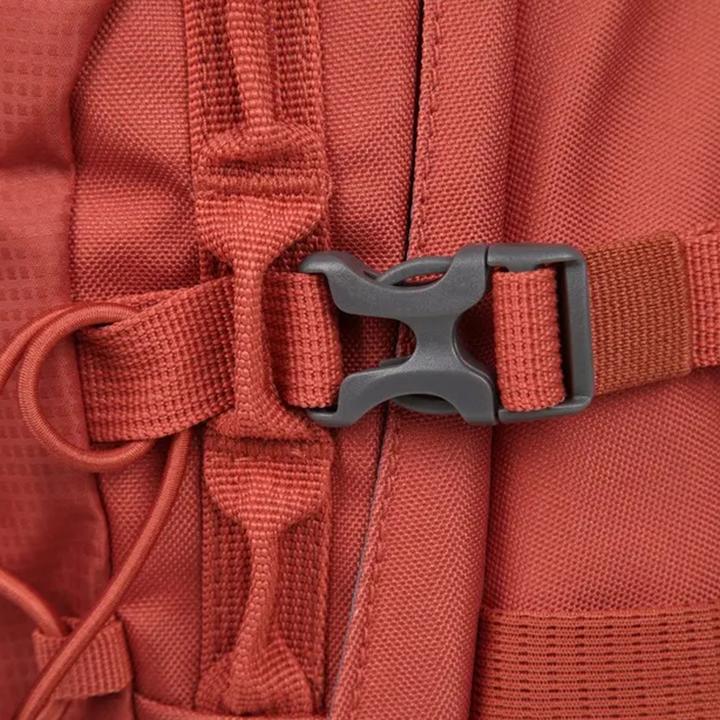 Actual product image Mountain Warehouse Pace 20L Backpack (20 l)