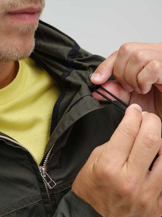 Image du produit Mover Plastic Free Sportswear EtaDryWinbreaker Shell (L)