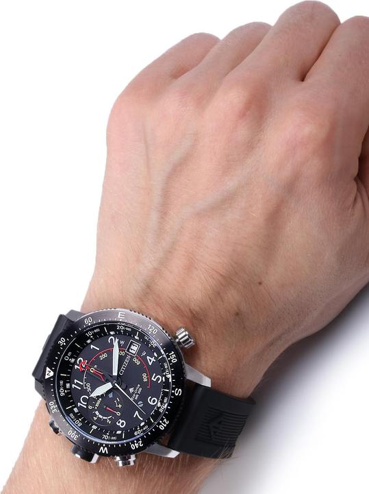Actual product image Citizen Promaster BN4044-15E Horloge - Rubber - Zwart - 45 mm (Analogue wristwatch, 46 mm)