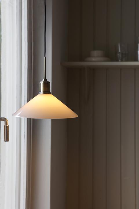 Produktbild Markslöjd VELA Pendant 1L Antique Brass/White (E27)