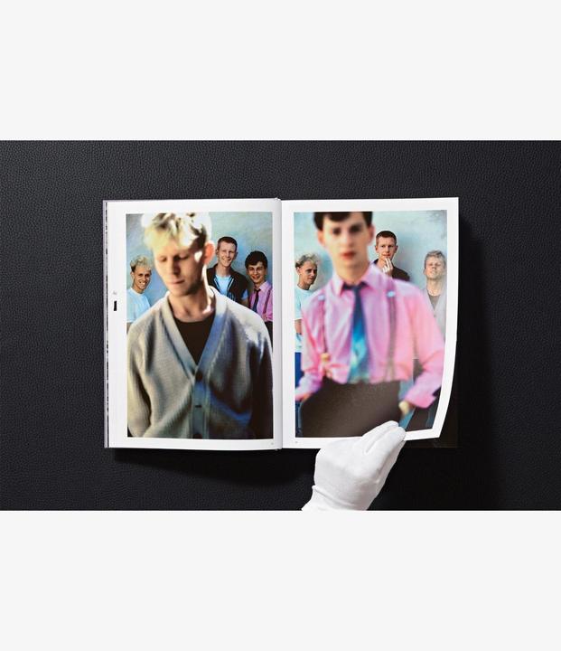 Produktbild Depeche Mode by Anton Corbijn (Deutsch, Englisch, Französisch, Anton Corbijn, Reuel Golden, 2021)