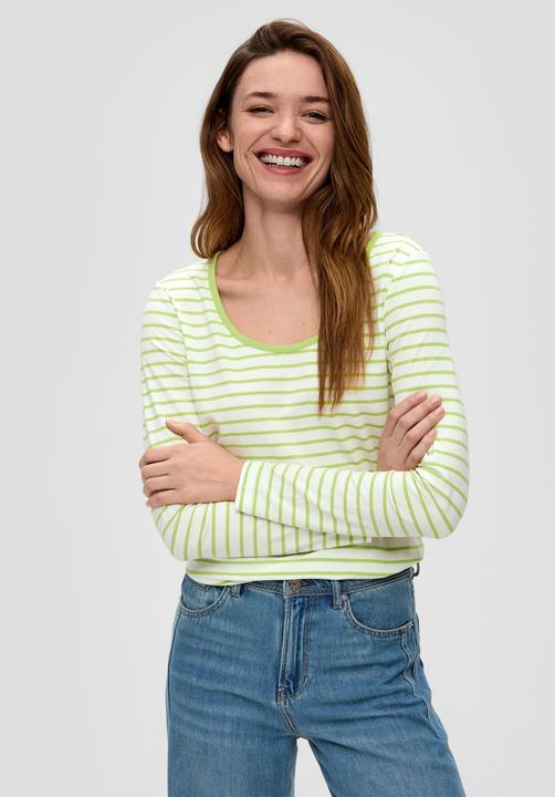 Actual product image S.Oliver T-Shirt Langarmshirt mit tiefem Rundhalsausschnitt (48)