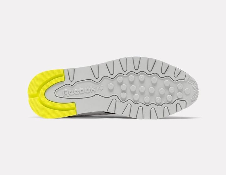 Actual product image Reebok Classic Leather Sneaker (42)