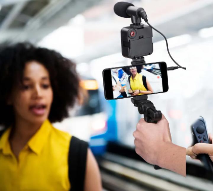 Produktbild Grundig Selfie studio stand