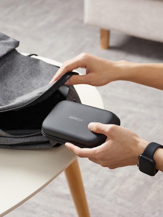 Actual product image Ugreen Hard Drive Case