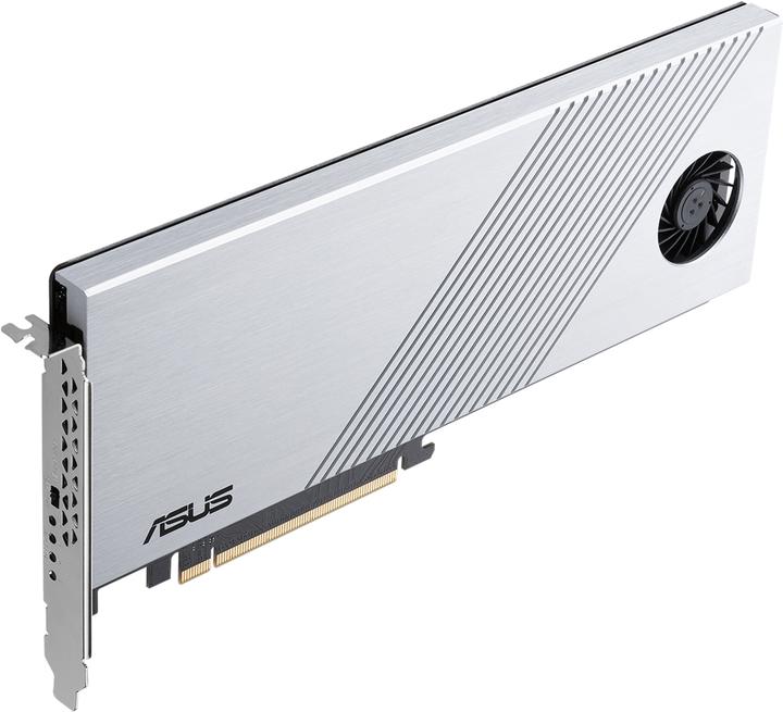 Actual product image ASUS Hyper M.2 x16 Gen 4 card