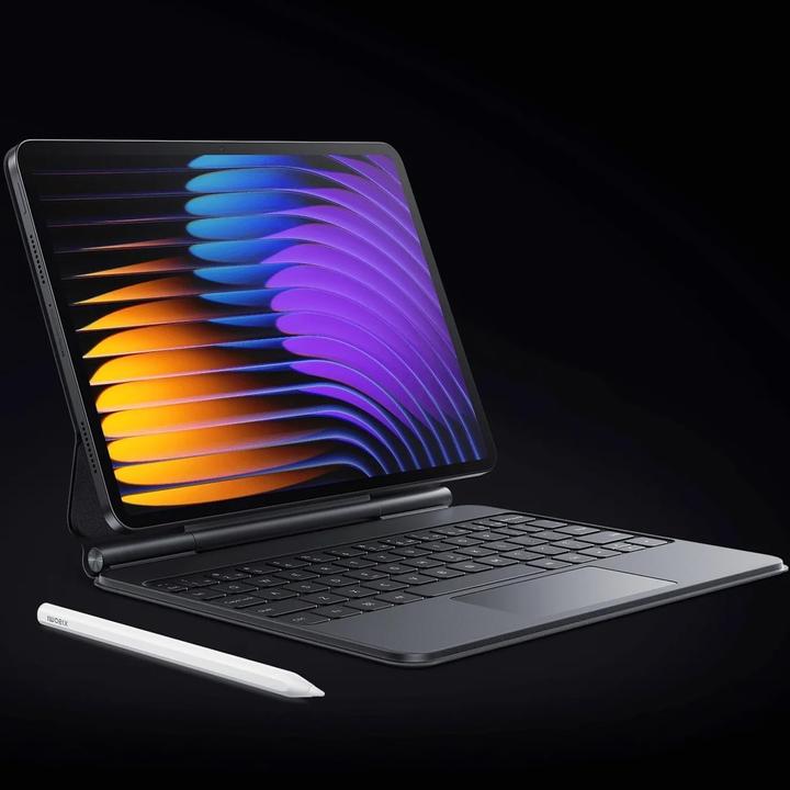 Produktbild Xiaomi Ultrahelles 3,2K 144Hz Display, HyperAI, Desktop-Interface, Snapdragon 7+ Gen 3, 8850 mAh Akku (11.20", 128 GB, Schwarz)