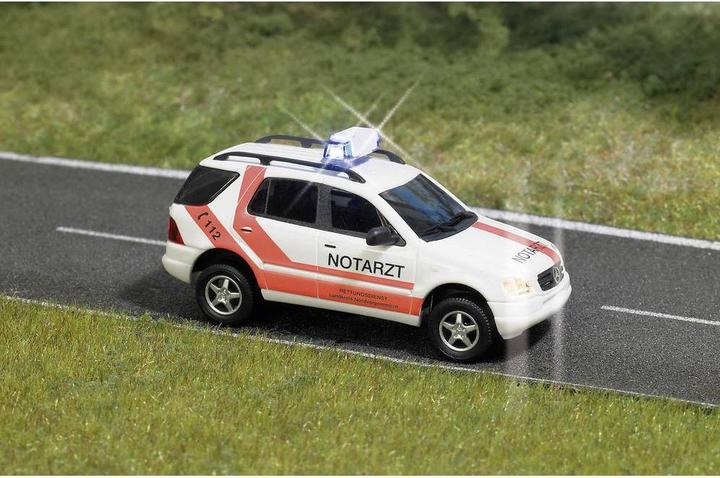Produktbild Busch 5631 H0 Mercedes Benz M-Klasse