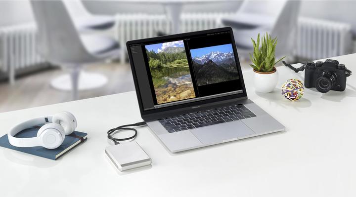 Produktbild LaCie Mobile Drive - Moon Silver (5 TB)