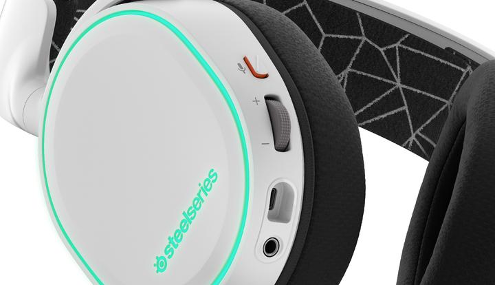 Produktbild SteelSeries Arctis 5 (Kabelgebunden)