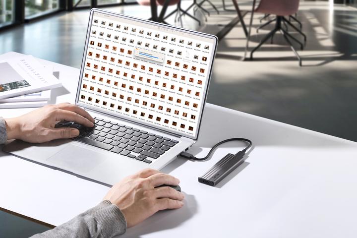 Produktbild Lexar Boitier externe USB 3.2 E300 - NVMe M.2 Type 2280 (Argent)