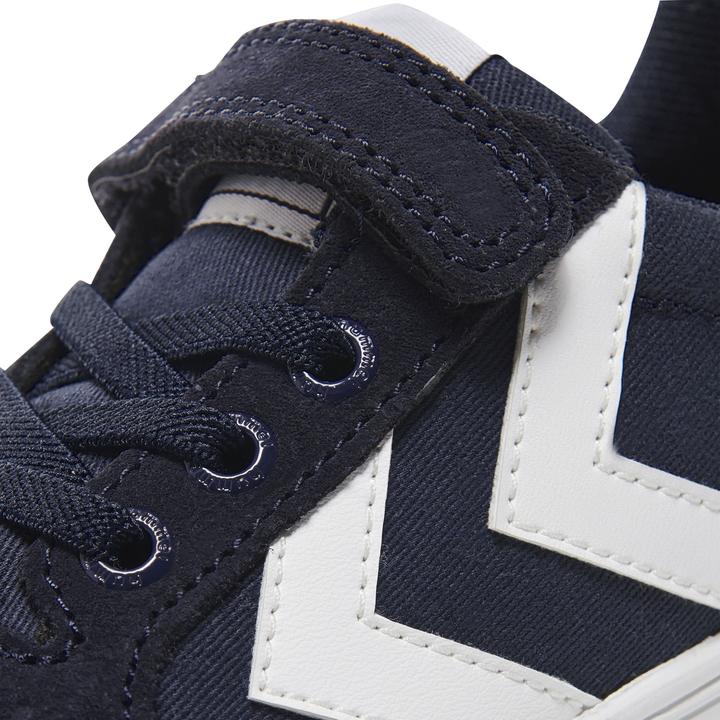 Actual product image hummel Slimmer Stadil Low Jr (39)
