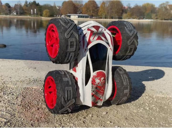 Actual product image Silverlit Exost RC Gyrotex Stunt Car