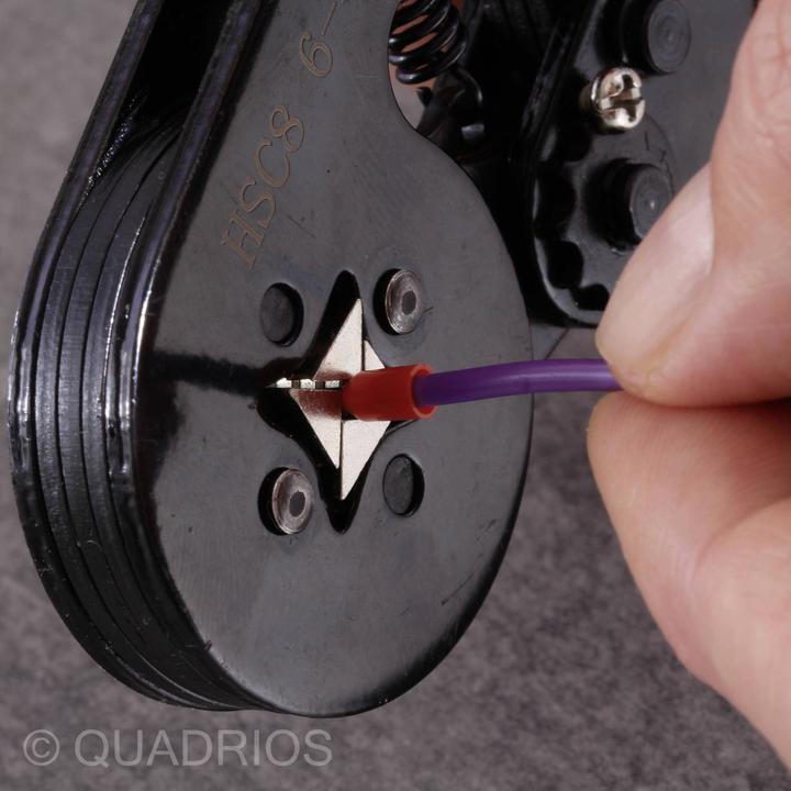 Produktbild Quadrios 22C427 Aderendhülse 1 mm² Teilisoliert Rot 1 Set