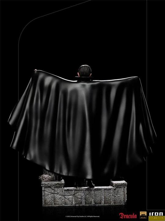 Image du produit Iron Studios Universal Monsters statuette 1/10 Deluxe Art Scale Dracula 22 cm