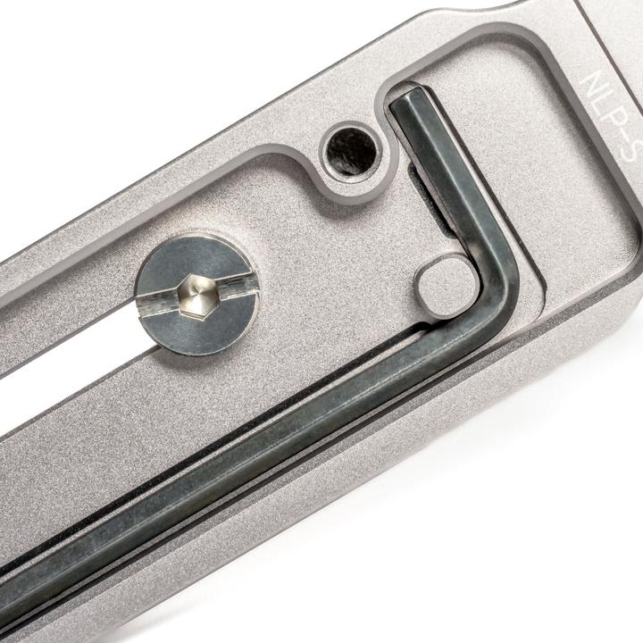 Actual product image Nisi L-Plate