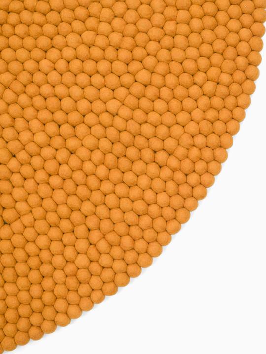 Produktbild Myfelt Risa Filzkugelteppich (90 cm)