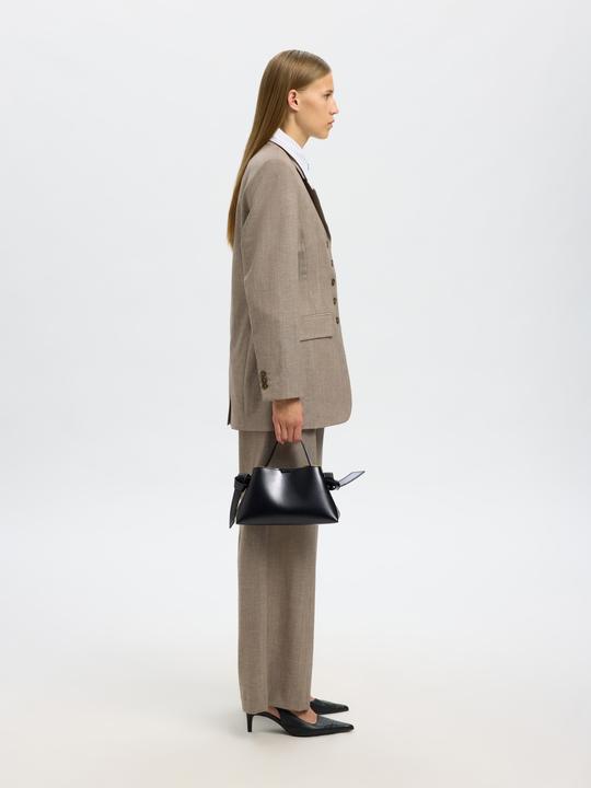 Actual product image Selected Kleine Ledertasche