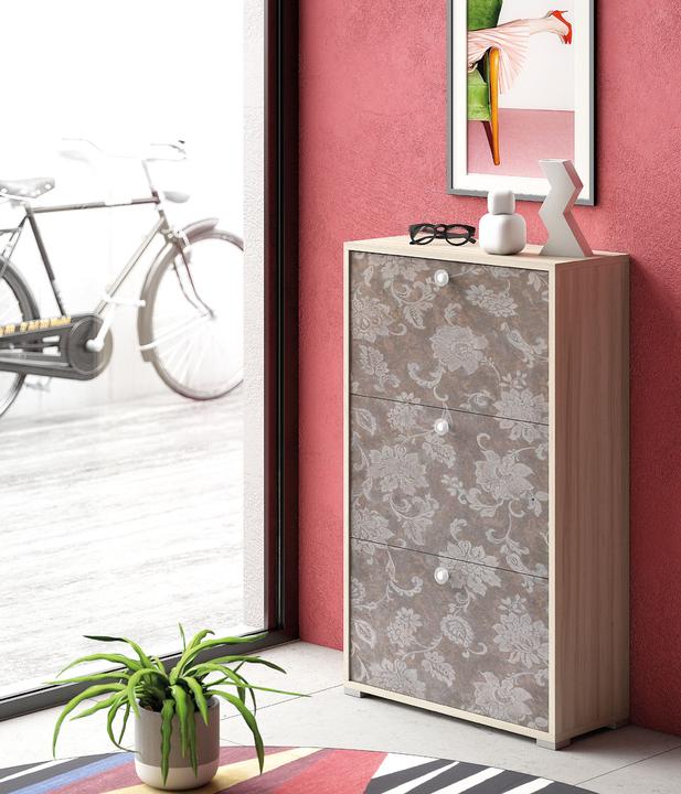 Actual product image BYYU Shoe (67 x 28 x 112 cm)