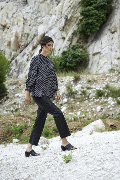 Actual product image Culture Cassandra (XL)