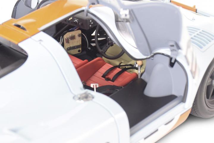 Produktbild 1:8 IXO Porsche 917KH #20 Gulf