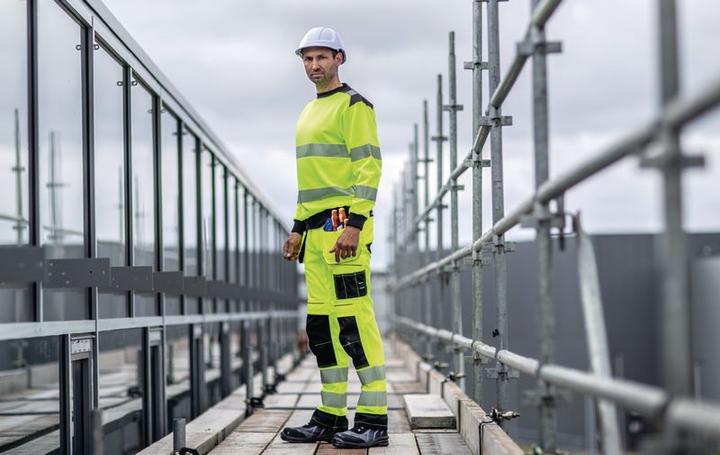 Actual product image Portwest Hi-vis long-sleeved T-shirt T185 yellow/black (M)