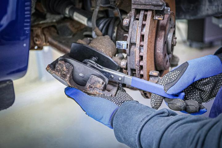 Image du produit BGS Outil repousse-pistons avec fonction cliquet