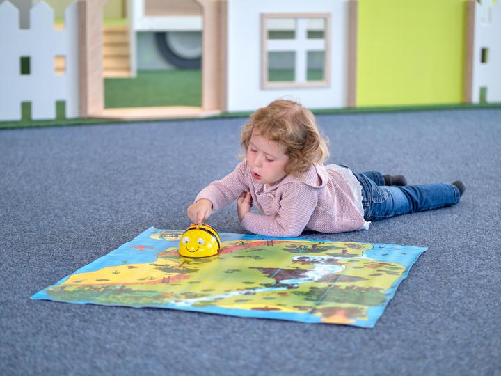 Actual product image TTS Bee-Bot floor mat for treasure hunt (4 - 10 years)