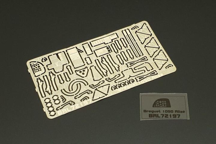 Produktbild Brengun Breguet 1050 Alize (Azur-FRROM kit)