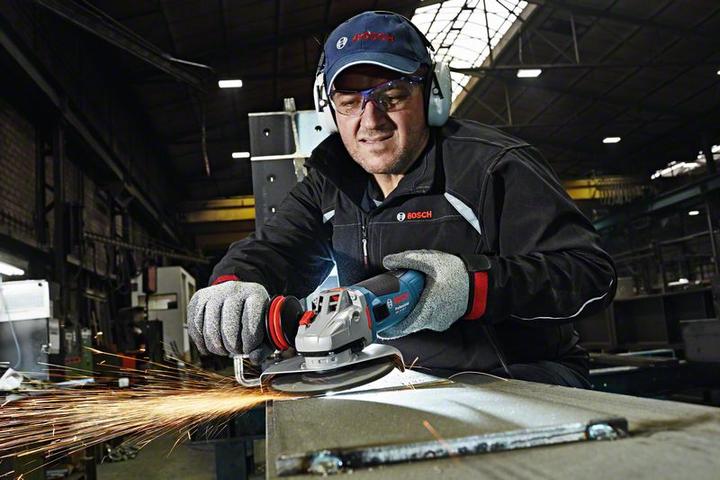 Produktbild Bosch Professional Winkelschleifer GWS 19-125 CI (125 mm)