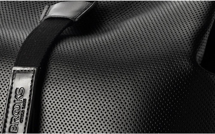 Actual product image Brooks England Pickwick (26 l)